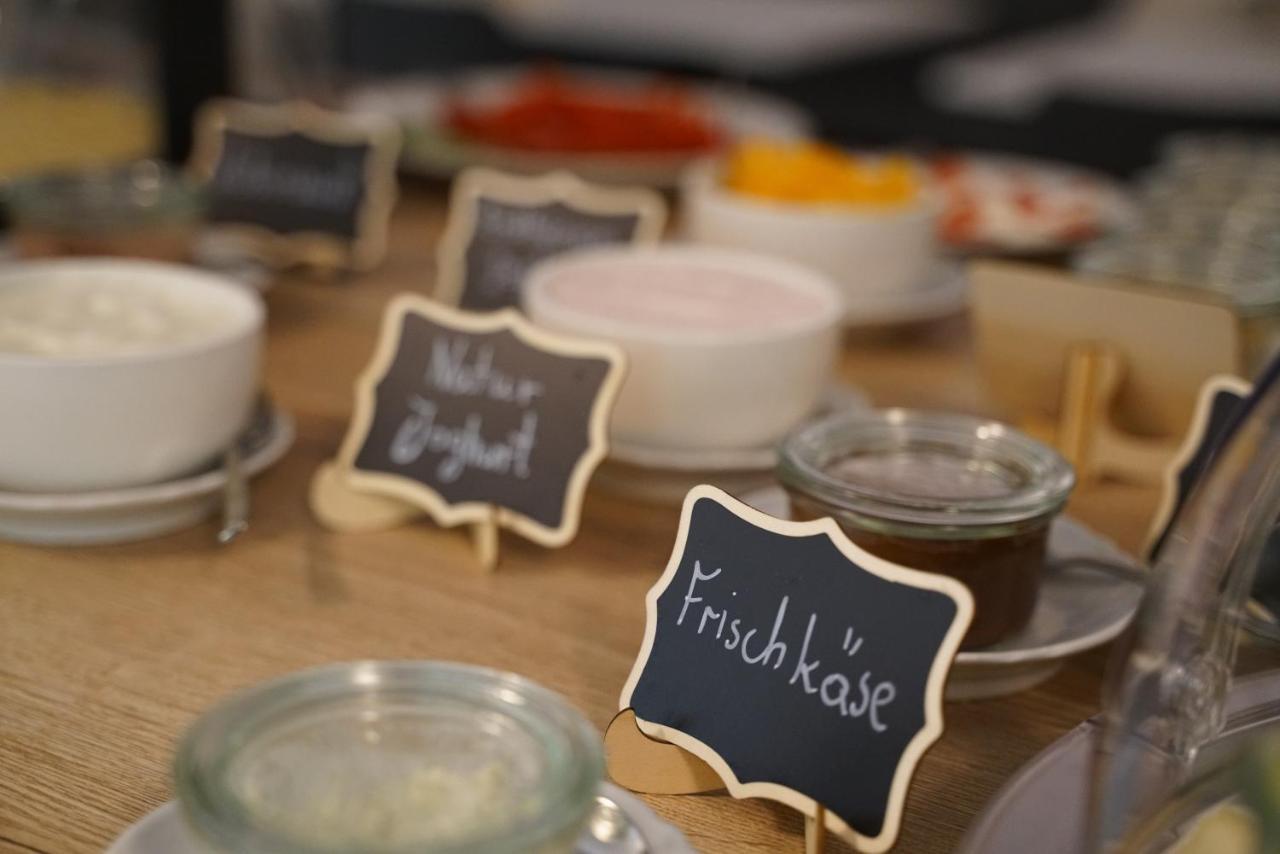 Ley Hotel คล็อตเทน ภายนอก รูปภาพ